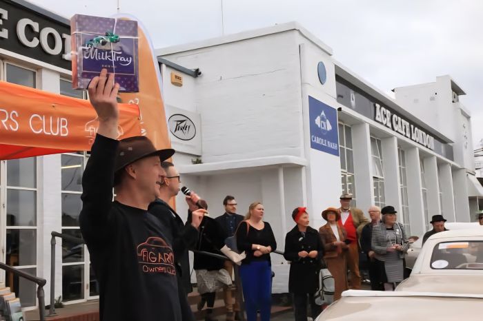 Image of 1.2018 AceCafe1 700