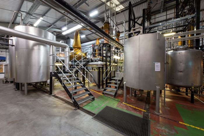 Image of BB Distillery 700