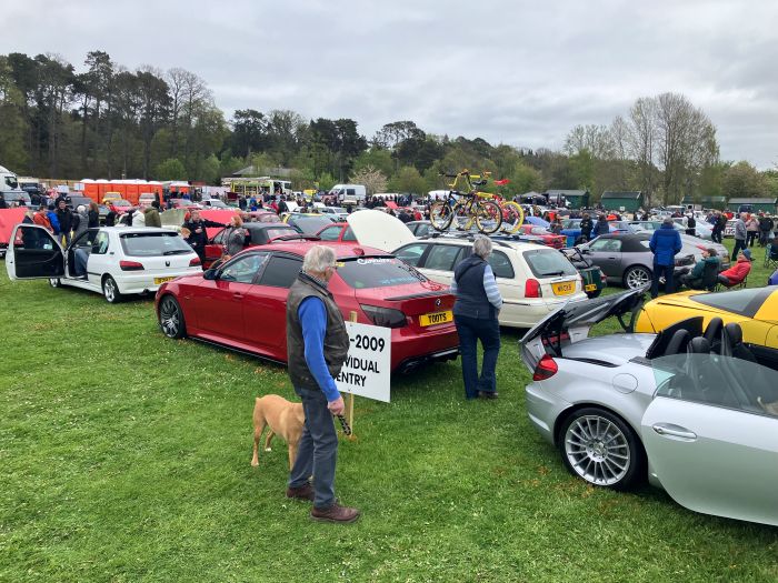 Image of OtherCars1 700
